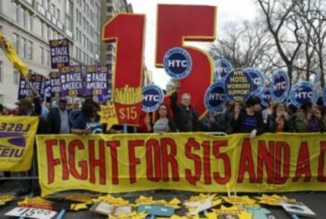 New York: Mii de persoane cer un salariu minim de 15 dolari pe ora