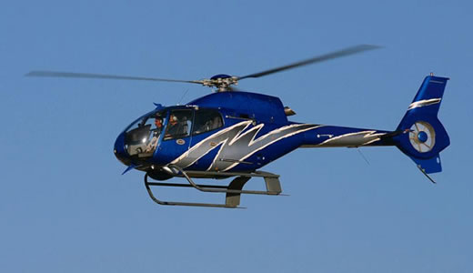 Elicopter-EC120-in-zbor
