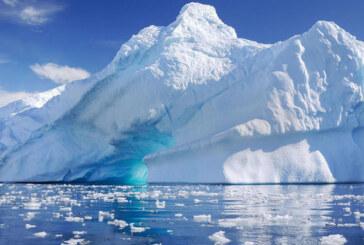 Un aisberg gigantic este din ce in ce mai aproape sa se desprinda de Antarctica
