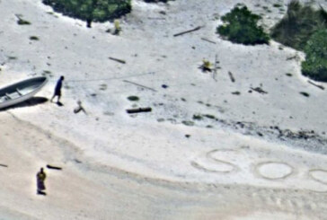 Un cuplu a fost salvat de pe o insula nelocuita datorita mesajului SOS scris pe nisip