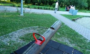 BAIA MARE – Tanăr prins cu droguri asupra sa în parcul Dacia thumbnail