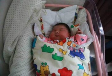 O vietnameza a nascut un bebelus de peste 7 kg