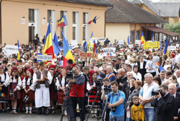 Maramureseni ”Uniti pentru Marea Unire”: 1228 de tineri prezenti la Basesti