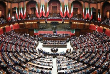 Italia vrea sa le permita cetatenilor sa propuna legi in Parlament