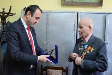 UPDATE: Veteranul de razboi Ioan Andreica, felicitat la implinirea a 100 de ani (FOTO)