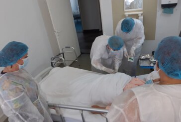 NEBUNIA COVID -Autoritățile caută spații noi pentru paturi de Terapie Intensivă