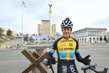 Aventurile unui tânăr american de origine ucraineană: Din Miami la război, în Ucraina, pe bicicletă