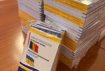Senatorul Țâgârlaș: Am achiziționat 150 de ghiduri de conversație ucrainene-române, care vor fi donate către Inspectoratul Școlar Județean Maramureș