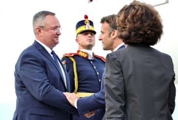 Premierul Ciucă a transmis mulţumiri Franţei pentru prezenţa militară în România, cu ocazia primirii preşedintelui Macron