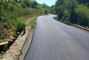 Lucrări de întreținere pe mai multe drumuri din Maramureș