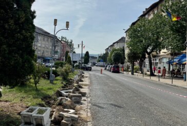 GREU CU CIRCULAȚIA -Centrul orașului Targu Lăpuș a intrat în șantier