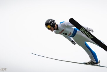 70 de sportivi concurează în weekend la Campionatul Naţional de sărituri cu schiurile