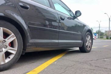 VA FI NEBUNIE – Mașinile vor putea fi ridicate și dacă sunt parcate pe trotuar