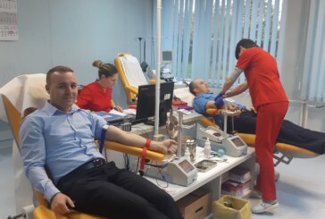 Misiune pentru viaţă! Jandarmii maramureșeni donează sânge 