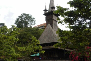 Episcopia Maramureșului și Sătmarului a oferit șindrilă pentru biserica de lemn din Venezuela (FOTO)