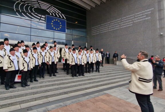 Corul bărbătesc din Vălenii Șomcutei a sărbătorit prin cântec Ziua Națională a României la Bruxelles (FOTO)