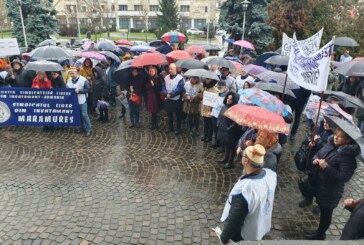 SLIMM a pichetat Prefectura Maramureș: „Dacă actualul Guvern nu va lua măsuri concrete, din ianuarie vom relua protestele!”
