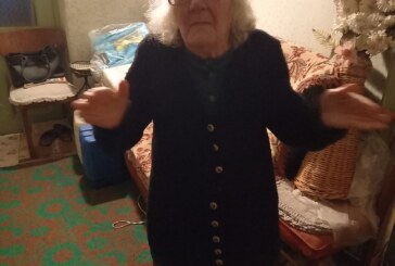 ROMANIA REALĂ – O bătrână a sunat la 112 că moare de frig și singurătate în casă