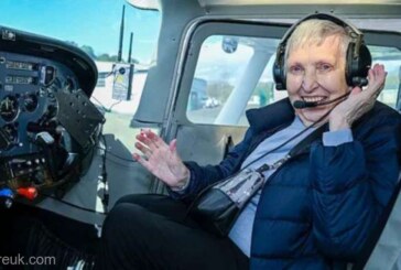 Scoţia: O femeie de 93 de ani şi-a îndeplinit dorinţa de a zbura din nou într-un avion de mici dimensiuni
